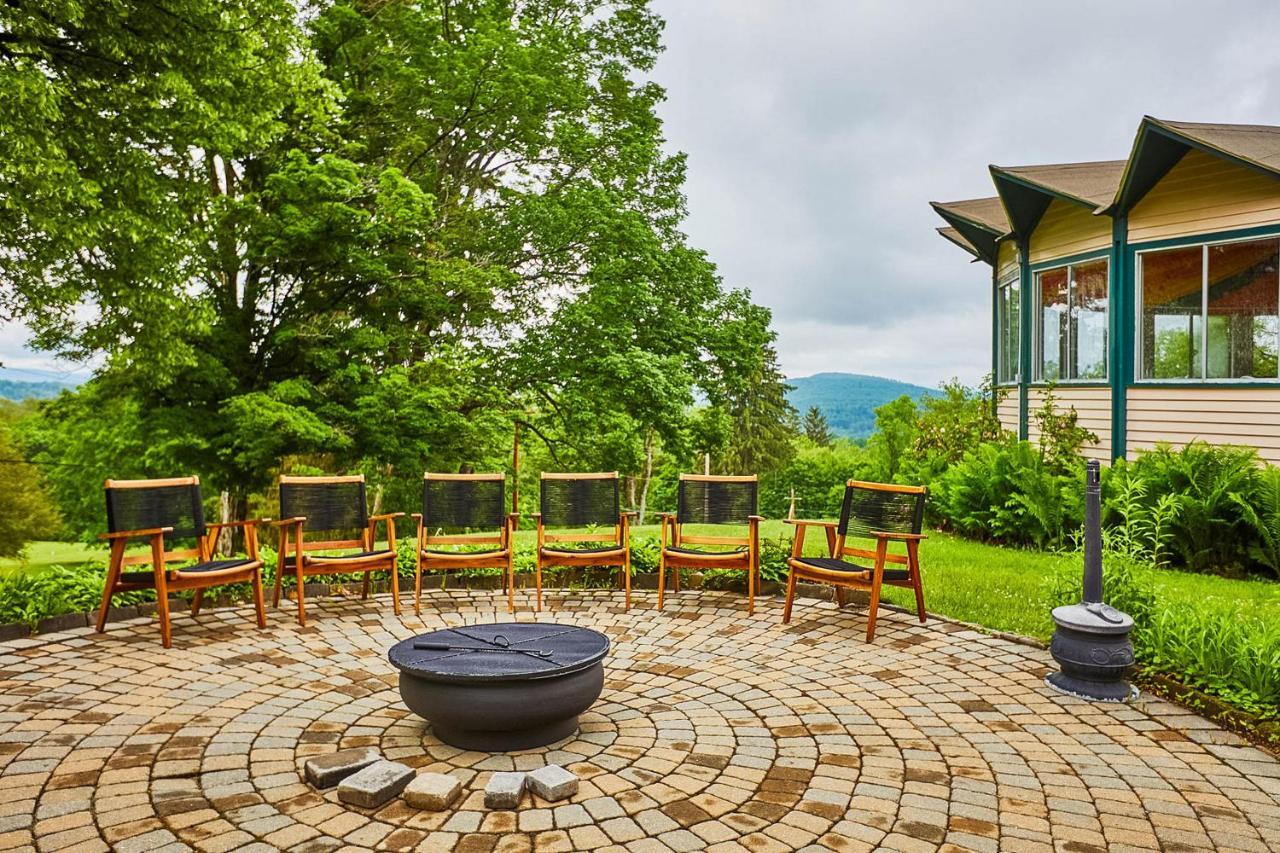 Apple Tree Inn 레녹스 외부 사진